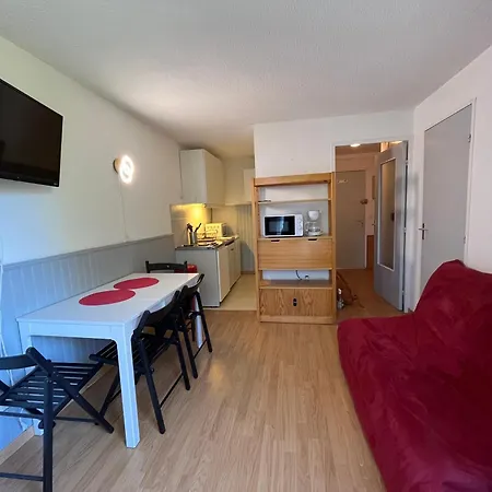 Charmant T2 à 200m de la télécabine avec balcon vue montagnes - FR-1-165A-82